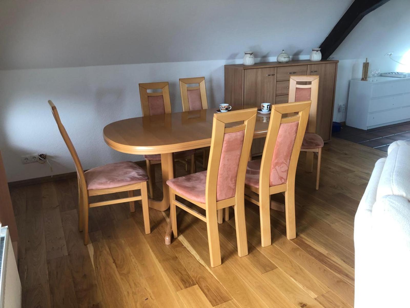 Neu Renovierte Wohnung In Alter Schule Hattgenstein エクステリア 写真